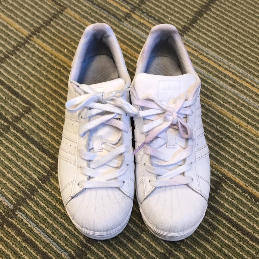 Adidas Superstar Sneakers